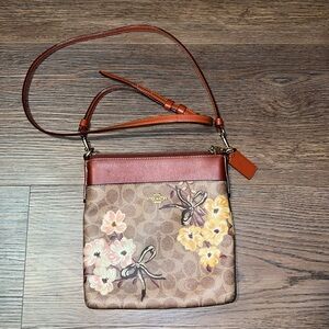 Vintage Coach Prairie Coated Canvas Signature Kitt Crossbody Bag